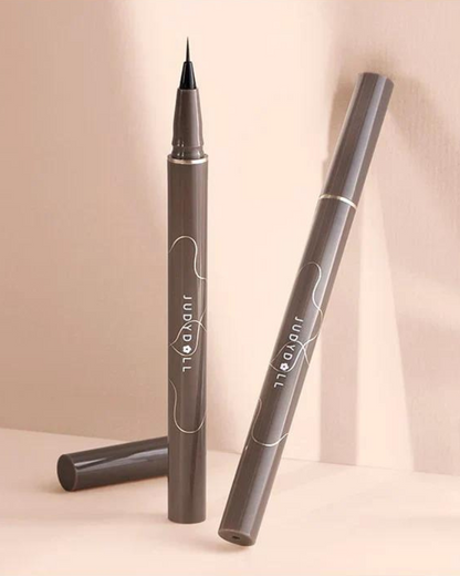 Ultra-Fine Liquid Eyeliner